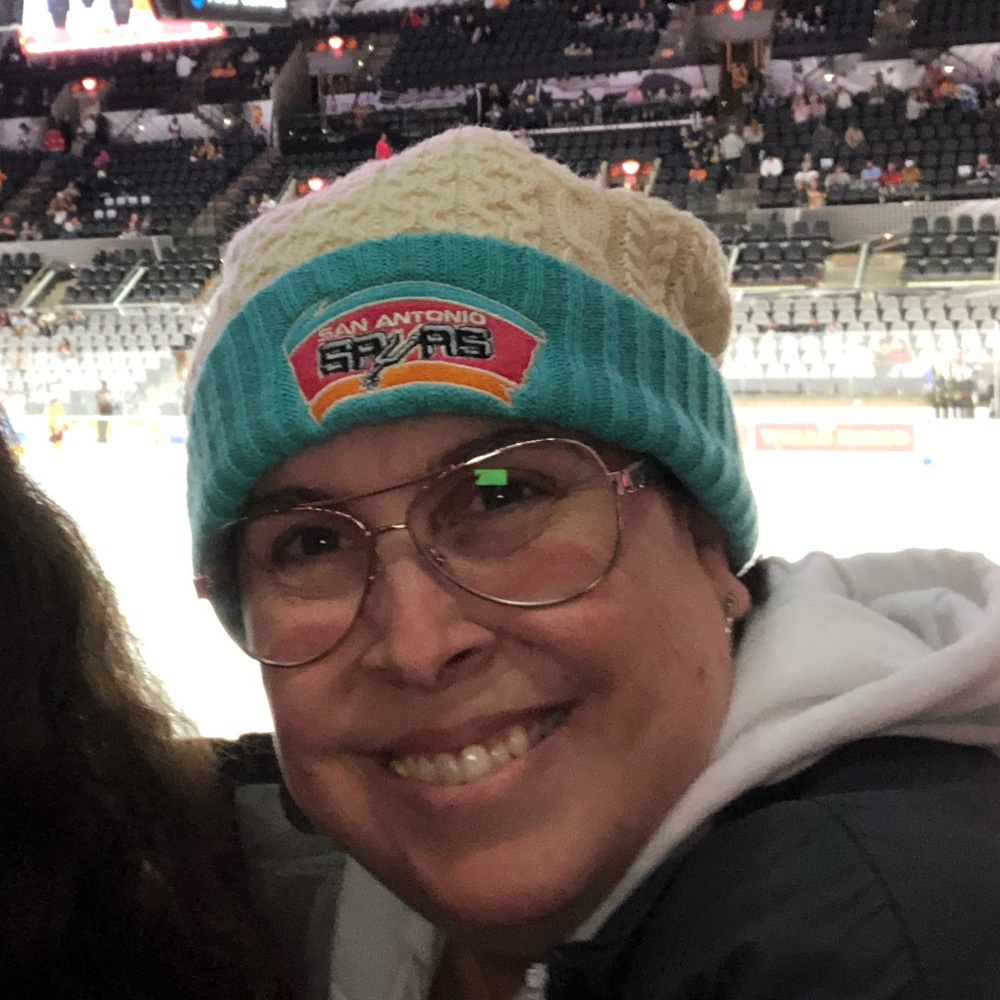 Meet your Posher, Yvette